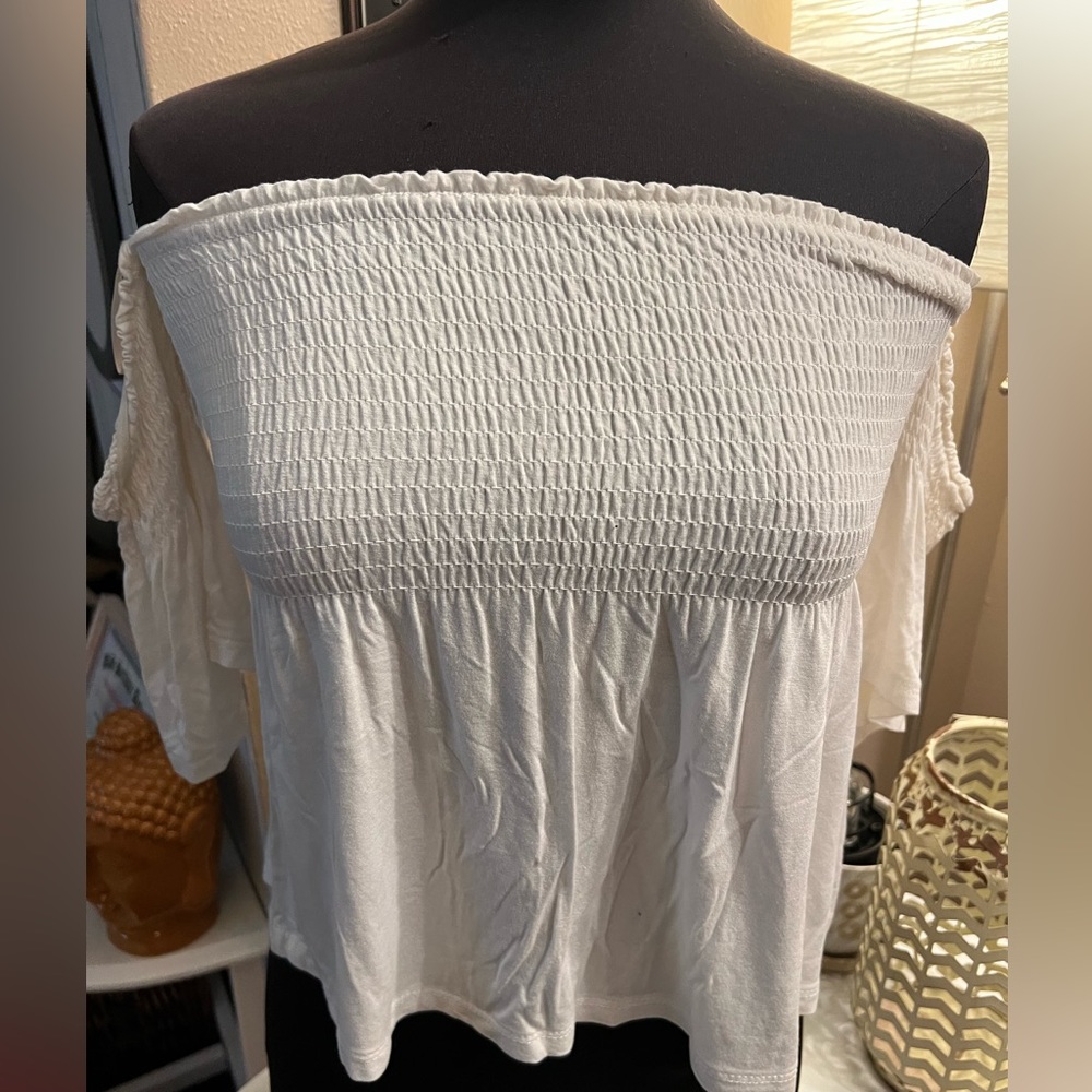 Forever 21 white crop top